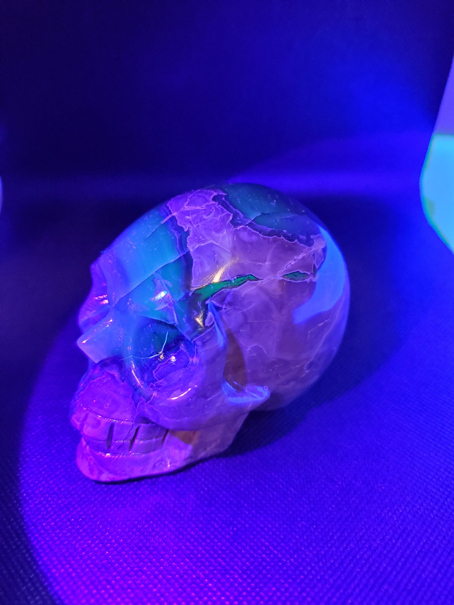 Volcano Crystal Skull UV Reactive