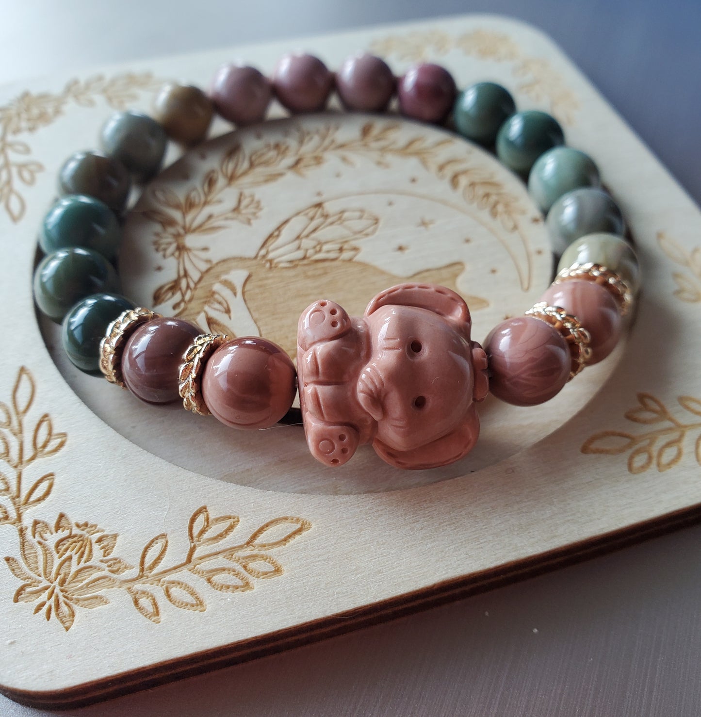 Alashan Bracelet with Alashan Carving