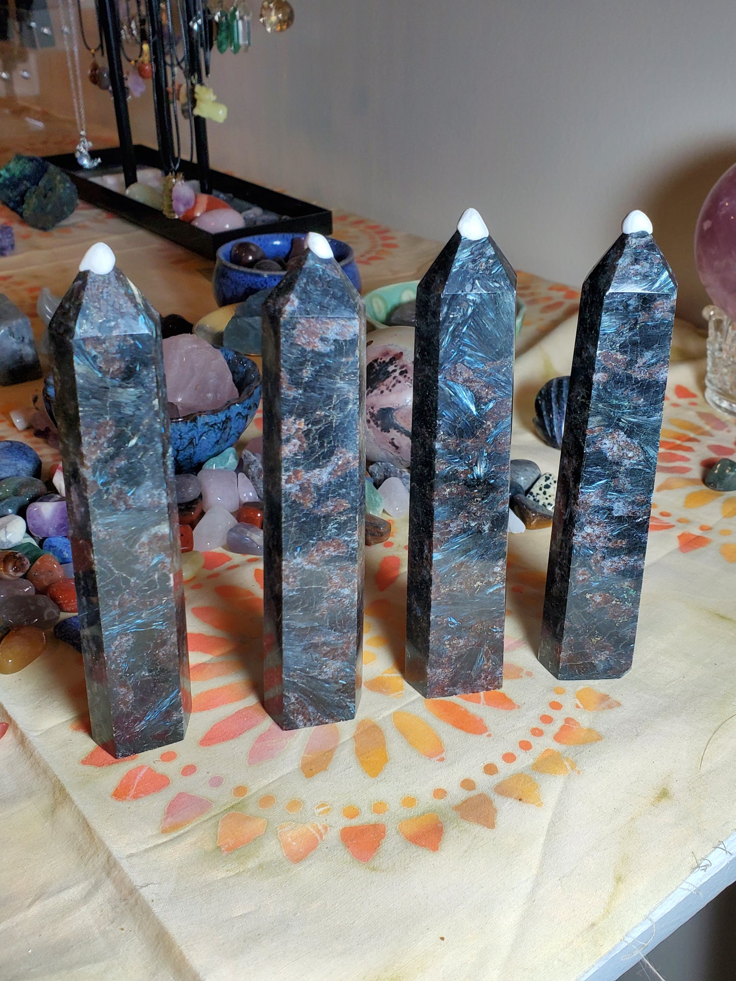 Astrophyllite towers